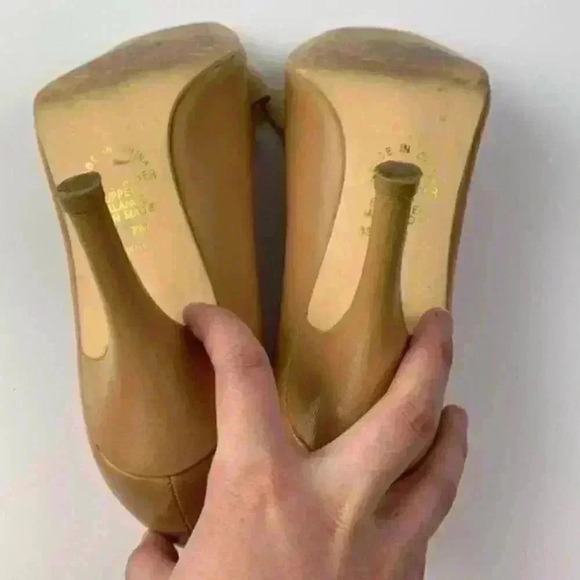 Newport News heels size 7 tan leather peep toe bow - Picture 6 of 9